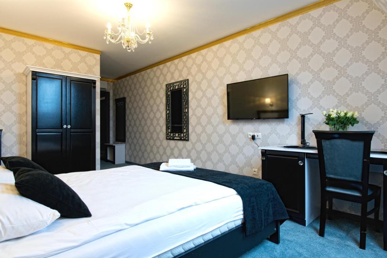 Hotel Campari Gora Motyczna Ngoại thất bức ảnh