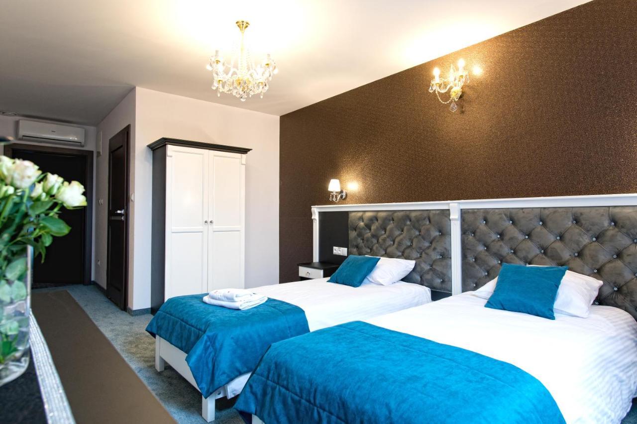 Hotel Campari Gora Motyczna Ngoại thất bức ảnh