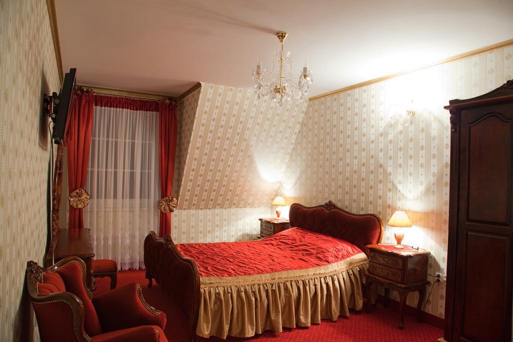 Hotel Campari Gora Motyczna Ngoại thất bức ảnh
